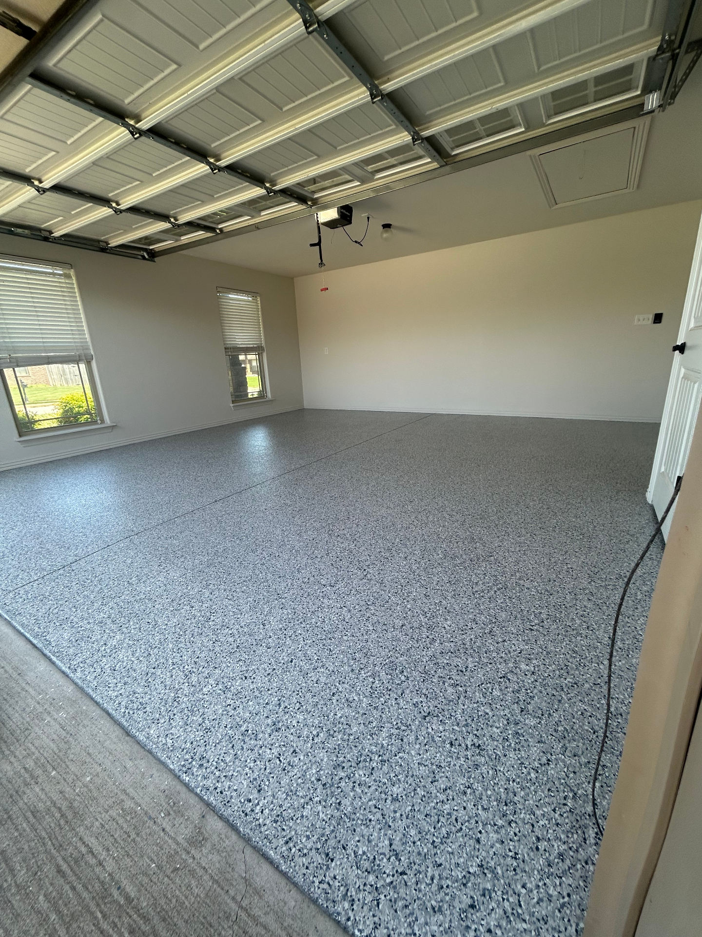 Full Flake Epoxy Floors